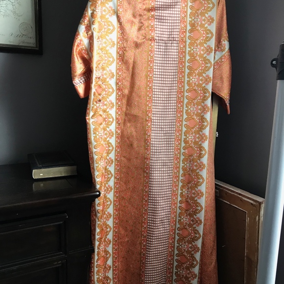 Bohemian Chic: Vintage Contessa di Roma Ethnic Print Robe - Picture 6 of 6